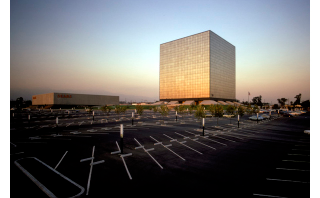 Illustration for article titled Trove of Architectural Photos Shows When LA's Skyline Became Modern